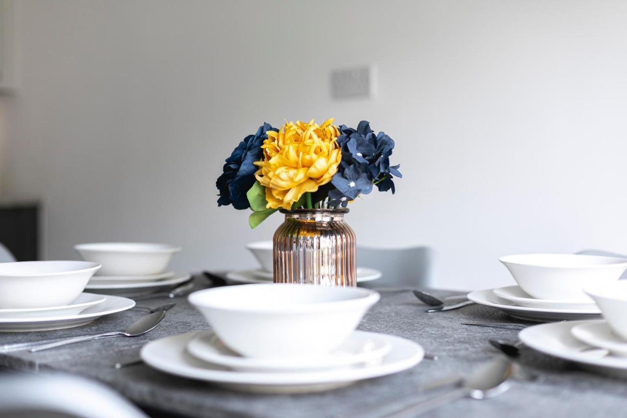 Skyvillion - London Enfield Chase Apartments With Parking & Wifi Εξωτερικό φωτογραφία