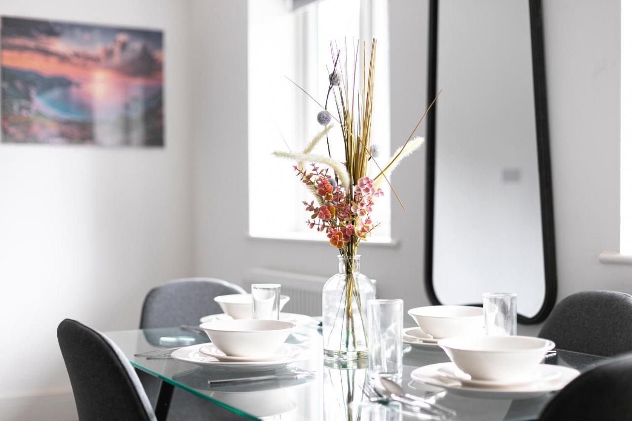 Skyvillion - London Enfield Chase Apartments With Parking & Wifi Εξωτερικό φωτογραφία