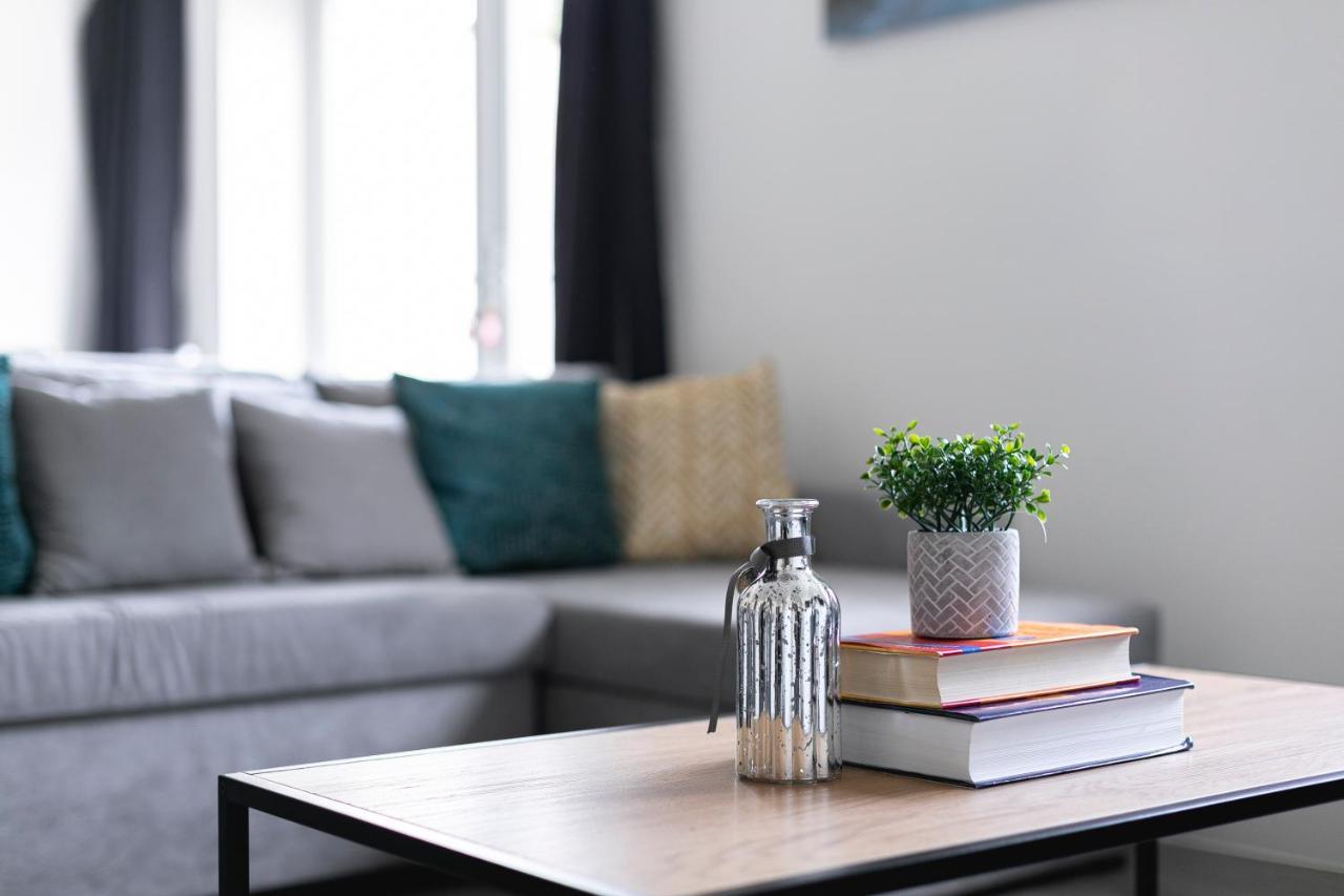 Skyvillion - London Enfield Chase Apartments With Parking & Wifi Εξωτερικό φωτογραφία